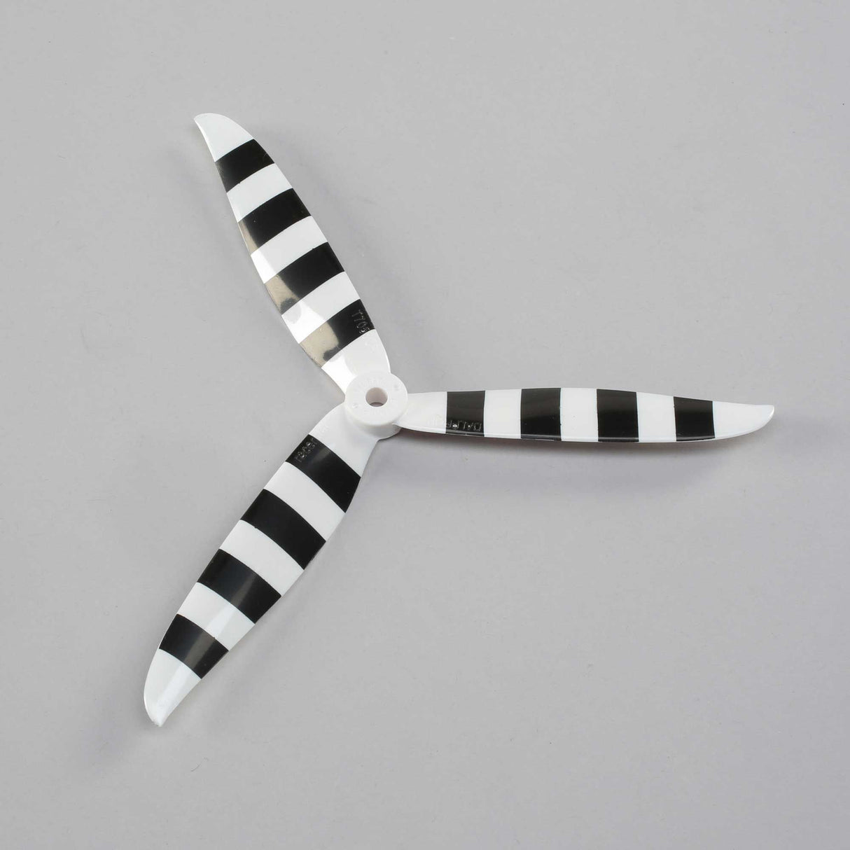 Propeller CCW 7x5.6 3 blade: Twin Otter