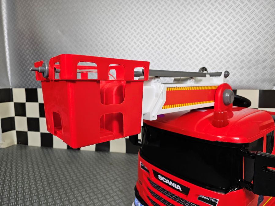 Electric Scania fire truck 12 volt