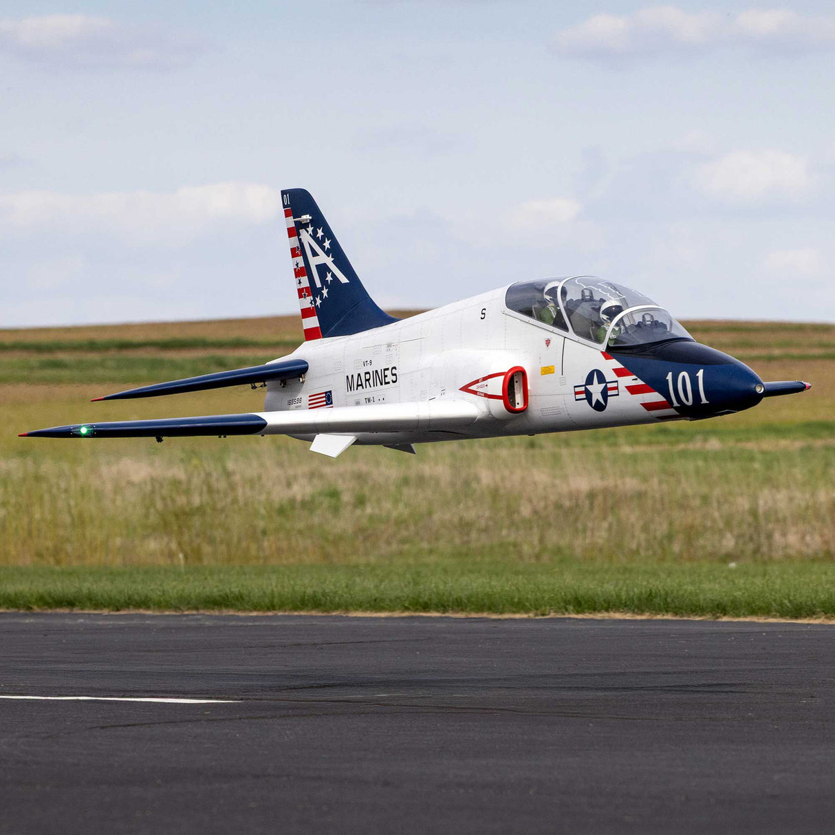 Hawk 140-160N ARF with Retract Set