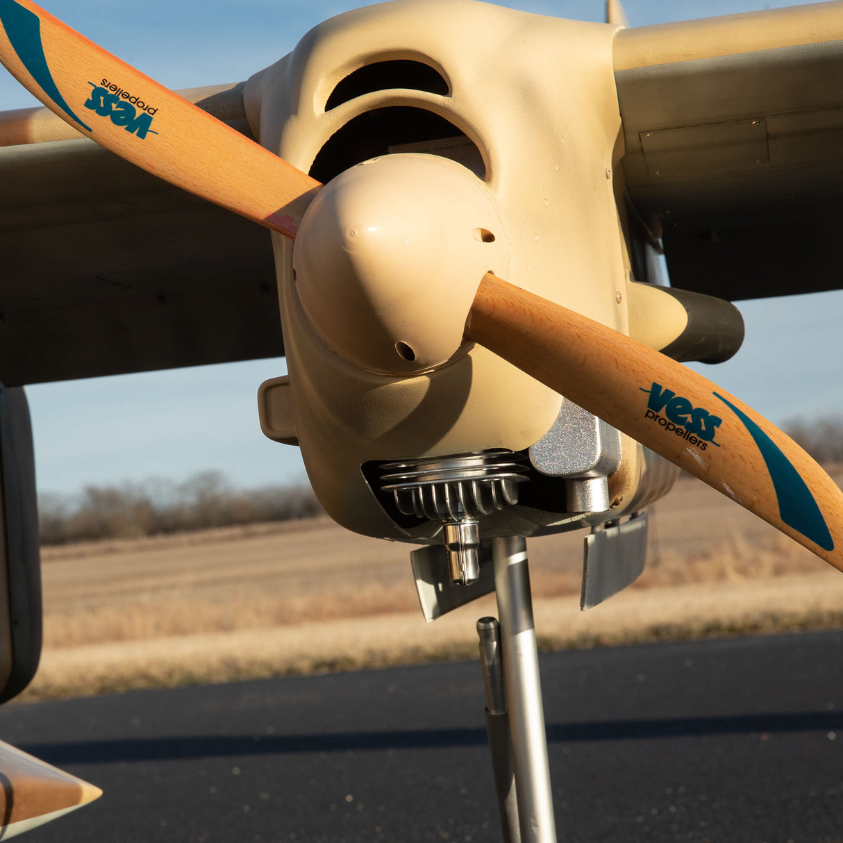 OV-10 Bronco 30cc ARF w/ Landing Gear Set