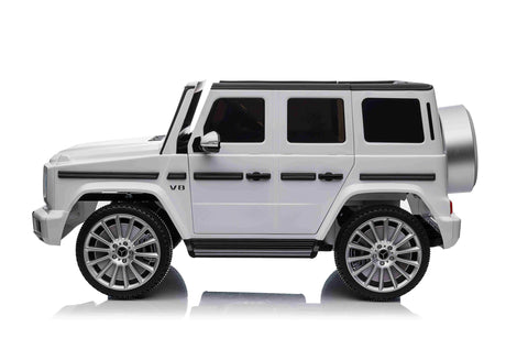 Battery children's car Mercedes G500 white 12 volts