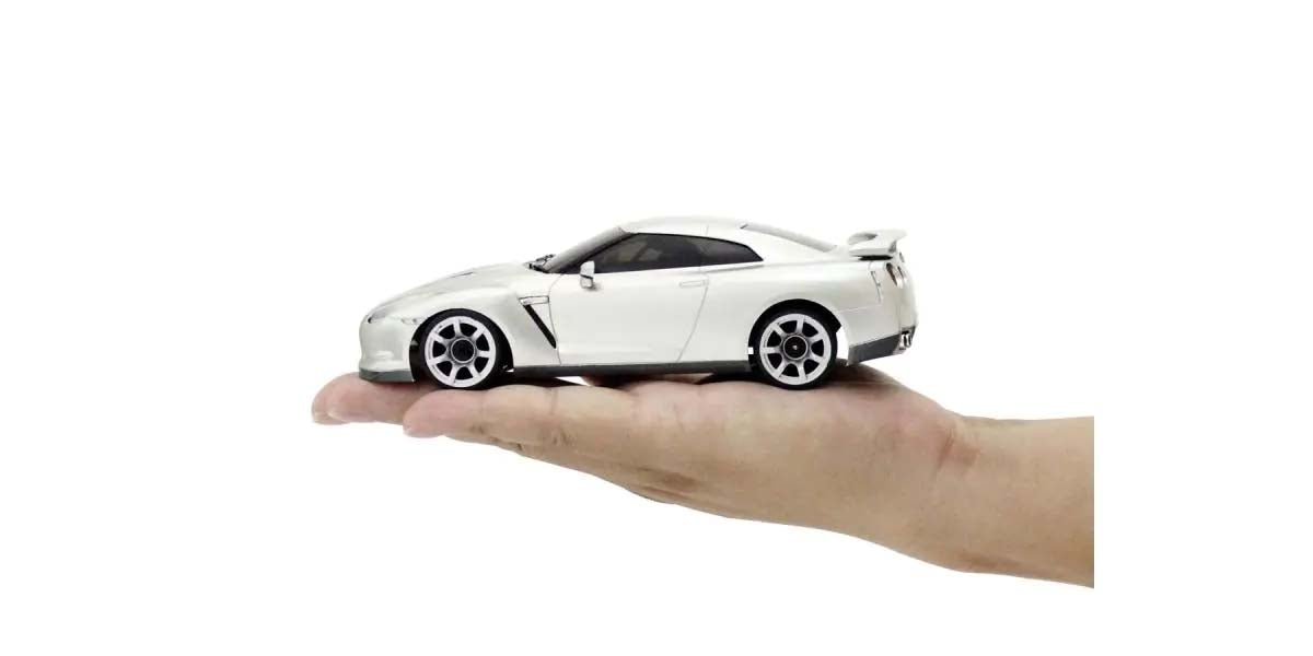 KYOSHO EGG K.66608A - Kyosho First Mini-Z 1:28 Nissan GT-R R35 Silver