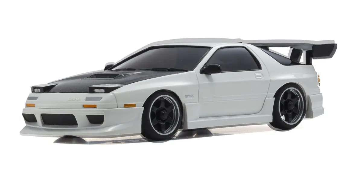 KYOSHO K.MZP477W - Kyosho Autoscale Mini-Z Nissan Silvia S15 White w/GT Wing MA020