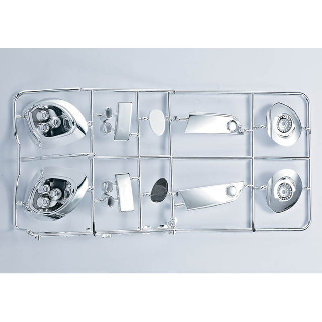 Alfa Romeo 8C \\"1/7\\", Chrome parts (mirrors, etc.)