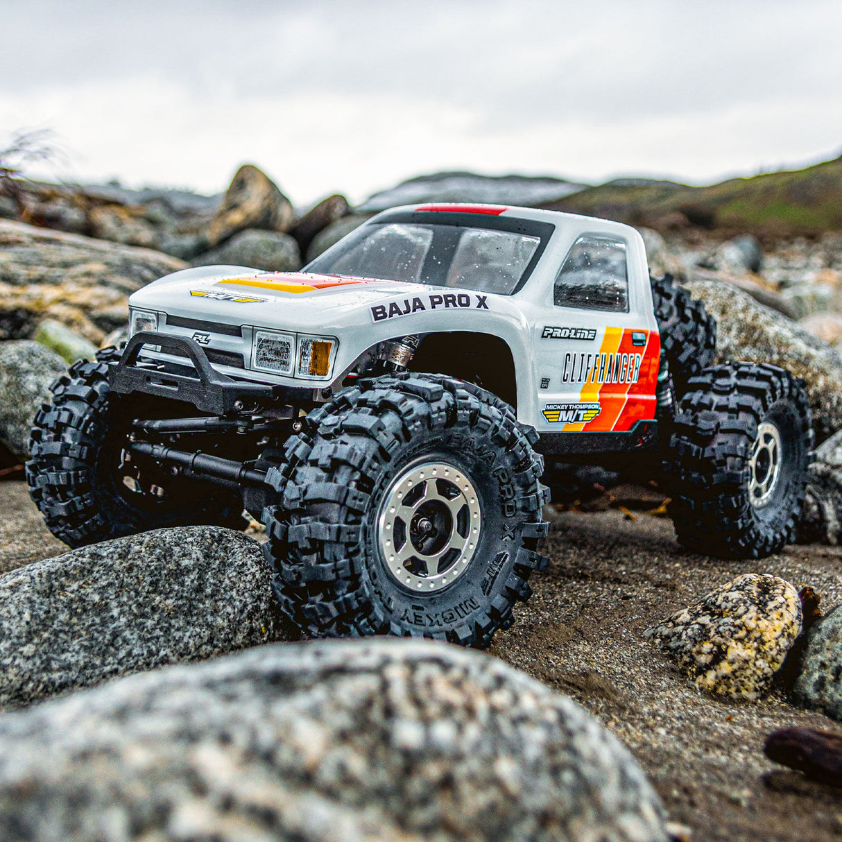 1/10 Cliffhanger HP Cab-Only Clr Bdy 12.3 Crwlrs