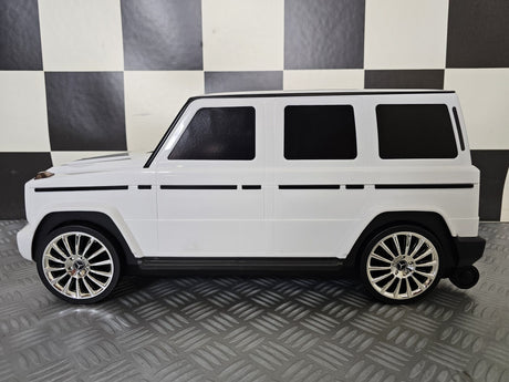 Mercedes children's travel suitcase and walker in 1