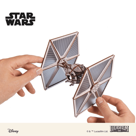 UGEARS Star Wars TIE Fighter – 3D træbyggesæt med motor (400 dele)