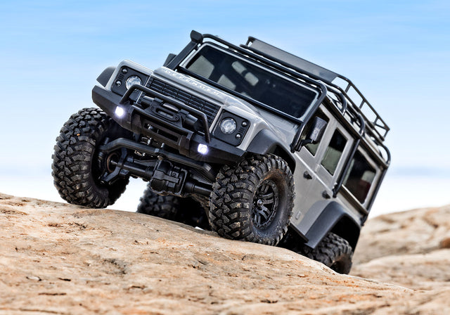 Traxxas 97054-1 TRX-4M 1/18 Land Rover Defender Crawler RTR - 2S LiPo/USB Charger