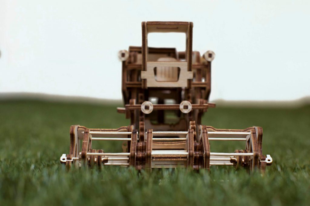 Ugears Combine Harvester