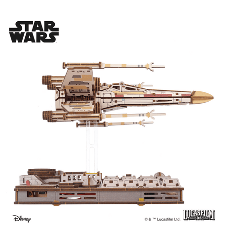 UGEARS Star Wars Luke Skywalkers X-Wing Starfighter – 3D træbyggesæt med motor (455 dele)