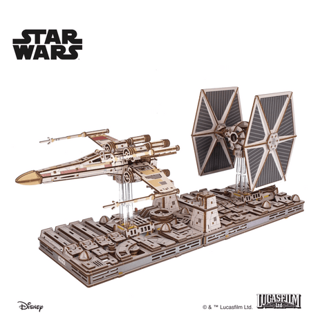 UGEARS Star Wars TIE Fighter – 3D træbyggesæt med motor (400 dele)