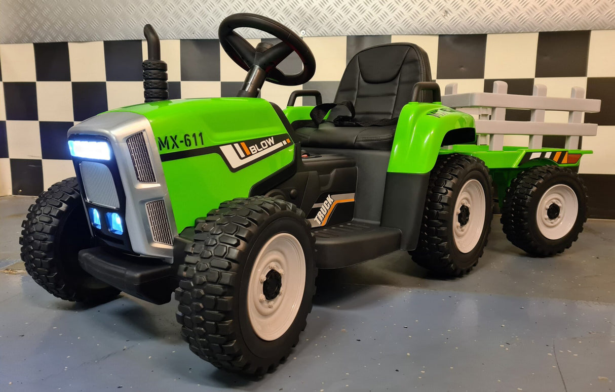 Children's battery tractor 12 volts with trailer and RC green