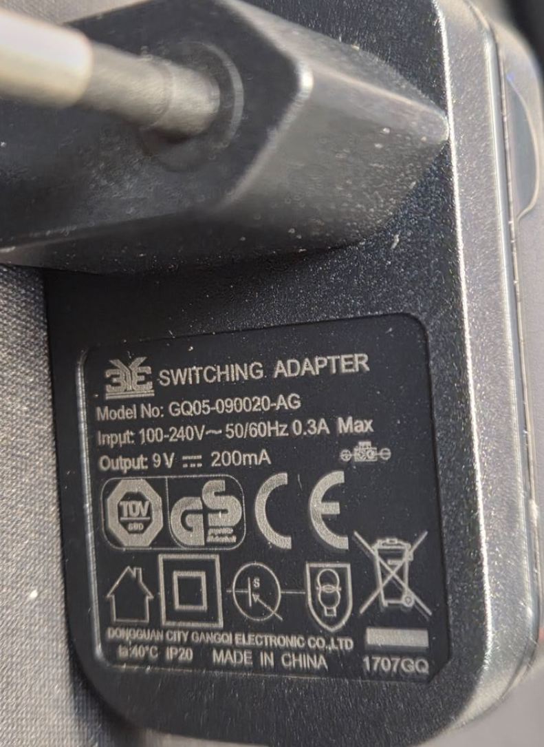 9V oplader med Mini-Tamiya stik – 200 mAh