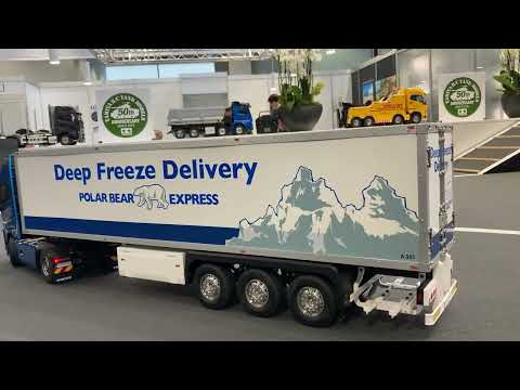 Tamiya Volvo FH16 Globetrotter XL 750 4x2 1:14 - 56375