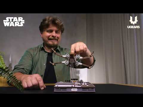 UGEARS Star Wars Luke Skywalkers X-Wing Starfighter – 3D træbyggesæt med motor (455 dele)