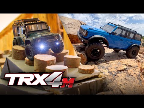 Traxxas 97054-1 TRX-4M 1/18 Land Rover Defender Crawler RTR - 2S LiPo/USB Charger