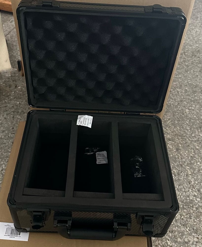 Evoretro Trading Card Suitcase Silver/Gray Small