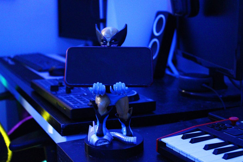 Marvel Cable Guys Charging Stand Wolverine 20 cm