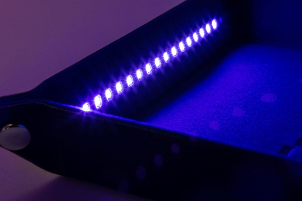 FanRoll Shadowlight Folding Blacklight Dice Tray Black