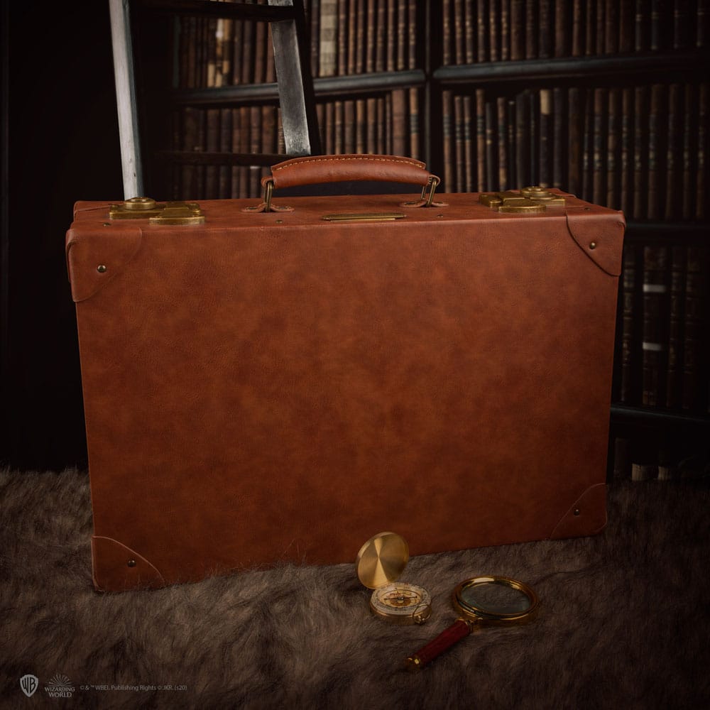Fantastic Beasts Replica 1/1 Newt Scamander Suitcase Limited Edition