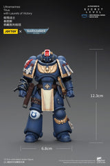 Warhammer 40,000 Action Figure Ultramarines Titus with Laurels of Victory 13 cm