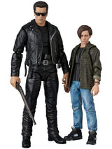 Terminator 2 MAFEX Action Figure T-800 (T2 Ver.) & John Connor 16 cm