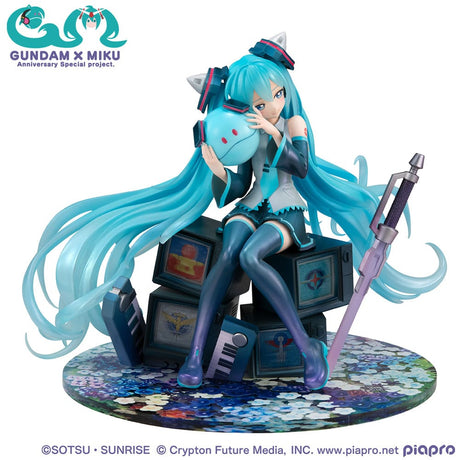 Mobile Suit Gundam x Hatsune Miku Lucrea PVC Statue Hatsune Miku x OO Gundam 45th Anniversary 17 cm