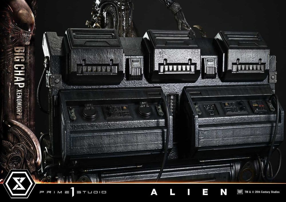 Alien Museum Masterline XL Statue 1/3 Big Chap Xenomorph Regular Ver. 100 cm