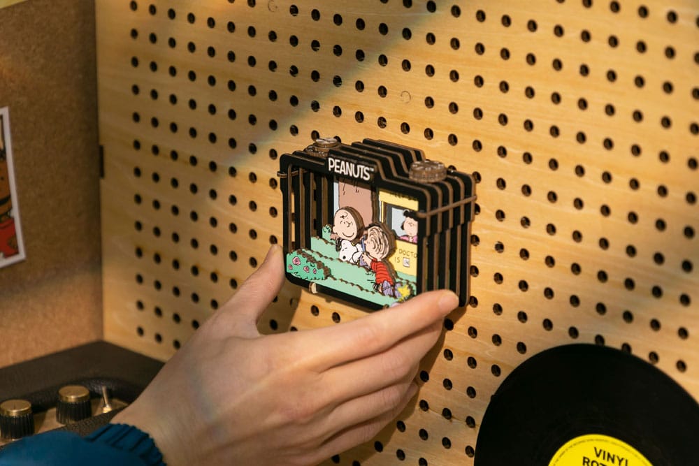 Peanuts Puremind Model Kit Wooden Theater Summer Snapshot