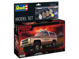 Stranger Things Model Kit Set 1/25 1985 Chevrolet K5 Blazer (Aqua Color) 19 cm