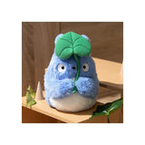 My Neighbor Totoro Nakayoshi Plush Figure Medium Totoro with leaf 20 cm