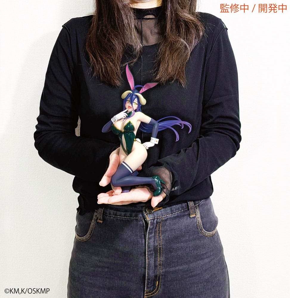 Overlord One-Seventh Carat PVC Statue 1/7 Albedo Bunny Ver. 19 cm